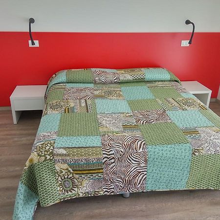 Residenza Edda Apartment Lignano Sabbiadoro Luaran gambar
