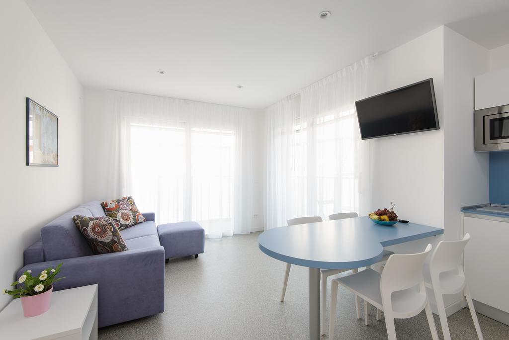 Residenza Edda Apartment Lignano Sabbiadoro Luaran gambar