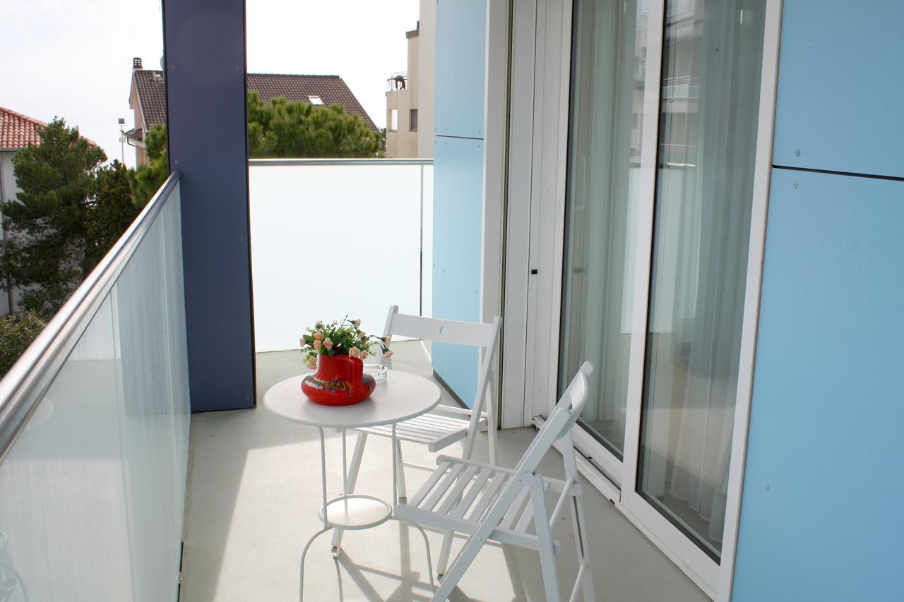 Residenza Edda Apartment Lignano Sabbiadoro Luaran gambar