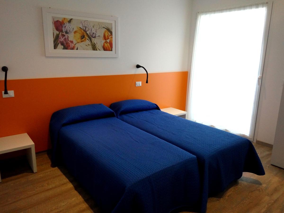 Residenza Edda Apartment Lignano Sabbiadoro Luaran gambar