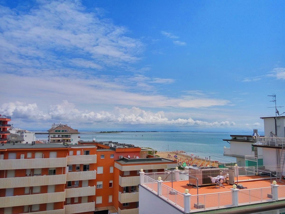 Residenza Edda Apartment Lignano Sabbiadoro Luaran gambar