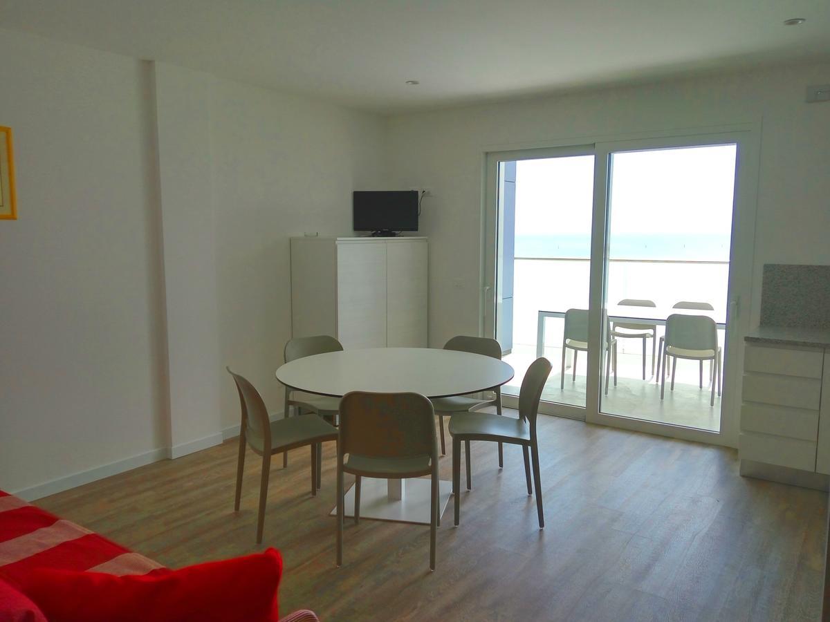 Residenza Edda Apartment Lignano Sabbiadoro Luaran gambar